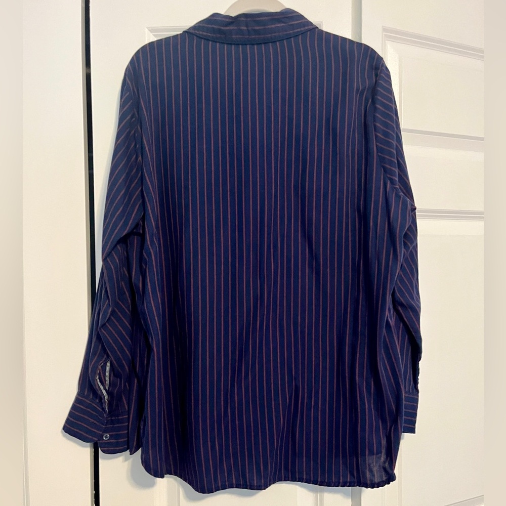 Riders by Lee | Women's Button Down Shirt | Blue with Maroon Stripes | Size 1X - Picture 2 of 4
